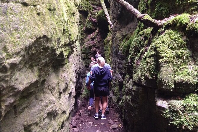 Private Singhampton Caves Hiking Tour, Collingwood/Blue Mountain - From the Meeting Point to the First Steps: What Your 3-Hour Plan Looks Like