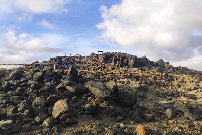 Private sunrise hike to Aruba's Natural Pool (Conchi) - Arriving at the Natural Pool: sunrise, snorkeling, and jump-offs (when conditions allow)