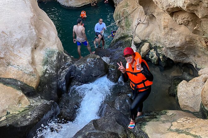 Private Tour Wadi Shab & Sinkhole Tour – Swim, Hike & Explore - Non-slip shoes, sun protection, and the real meaning of challenging hiking