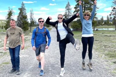 Private Yellowstone Tour: ICONIC Sites, Wildlife, Family Friendly Hikes + lunch - The Private-Vehicle Advantage (Why It Feels Less Chaotic)