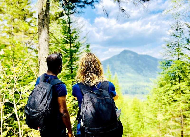 Quebec City: Guided Hike in Jacques-Cartier National Park - Quebec City to Jacques-Cartier: the day in plain numbers