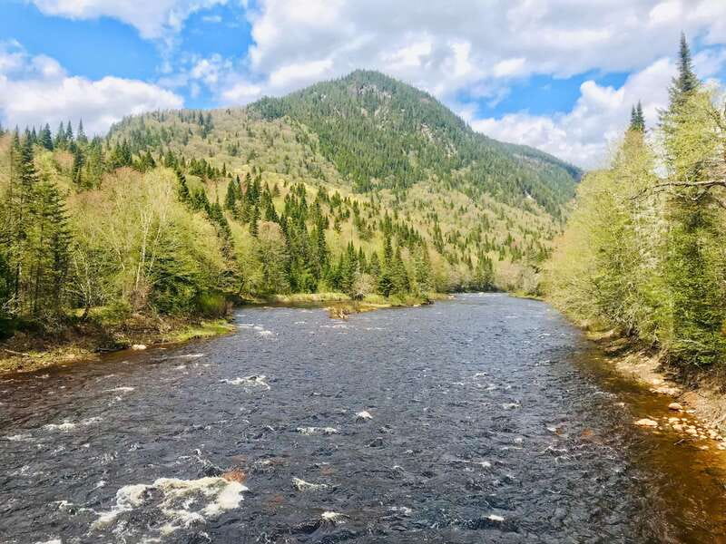 Quebec City: Guided Hike in Jacques-Cartier National Park - Lunch halfway through: why it’s built into the plan