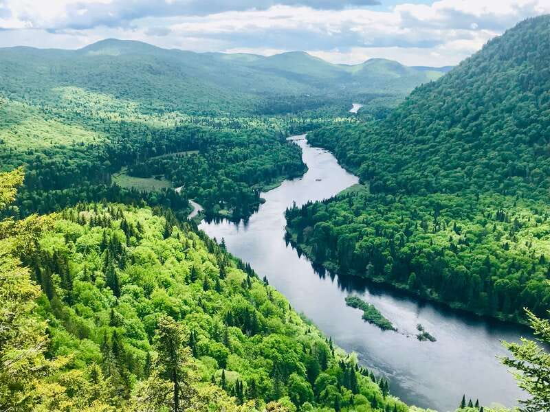 Quebec City: Guided Hike in Jacques-Cartier National Park - Free time and self-guided exploring after the hike