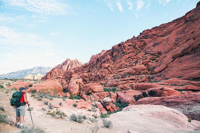 Red Rock Canyon Hike with Transport from Las Vegas - What’s included (and what you’ll need to bring)