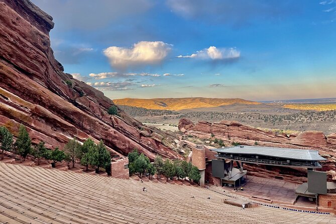 Red Rocks Morning Hike - Breakfast and the Red Rocks amphitheater walk