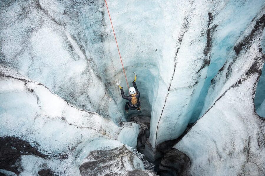 Reykjavík: Sólheimajökull Glacier Hike & Ice Climbing Intro - What the glacier hike actually feels like on your way in