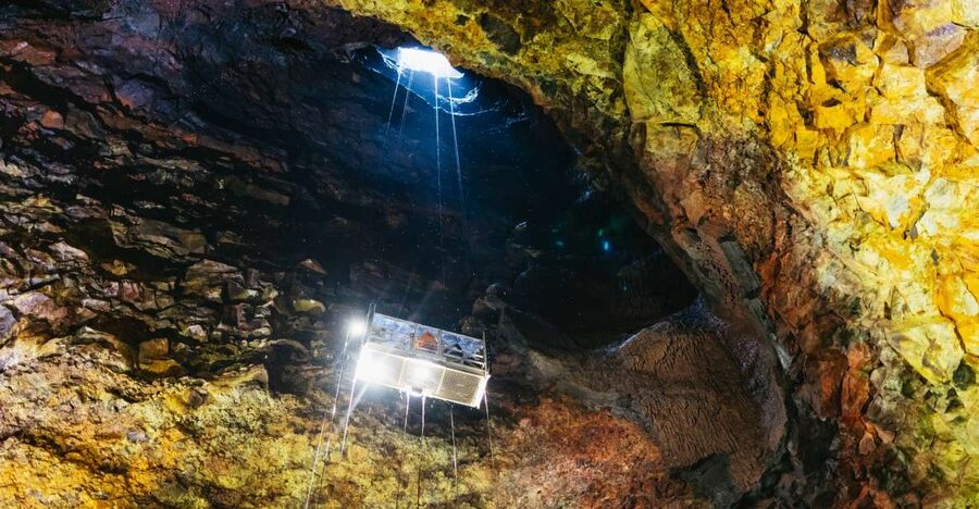 Reykjavik: Thrihnukagigur Volcano Guided Hiking Day Trip - Key Things That Make This Tour Special