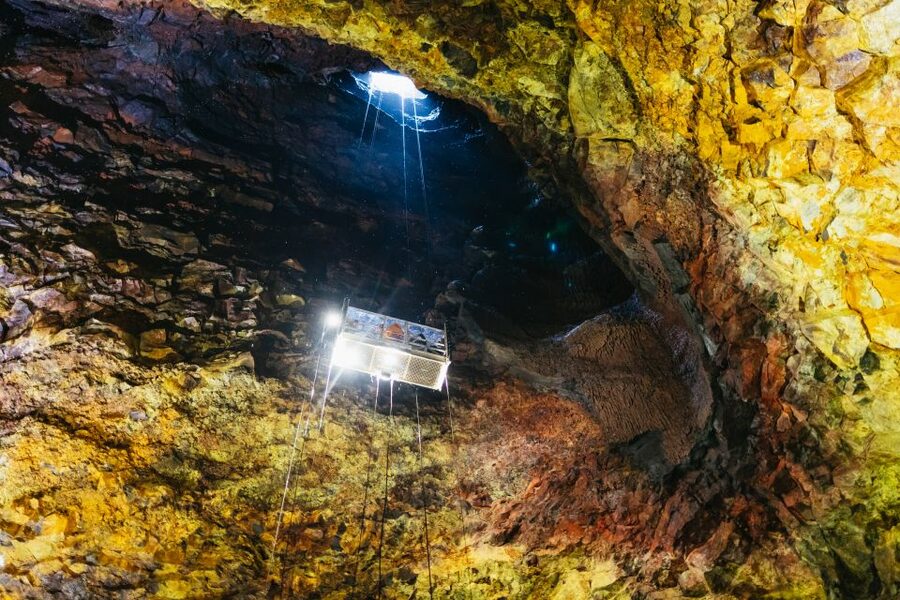 Reykjavik: Thrihnukagigur Volcano Guided Hiking Day Trip - Thrihnukagigur’s 120-Meter Drop: What It’s Really Like