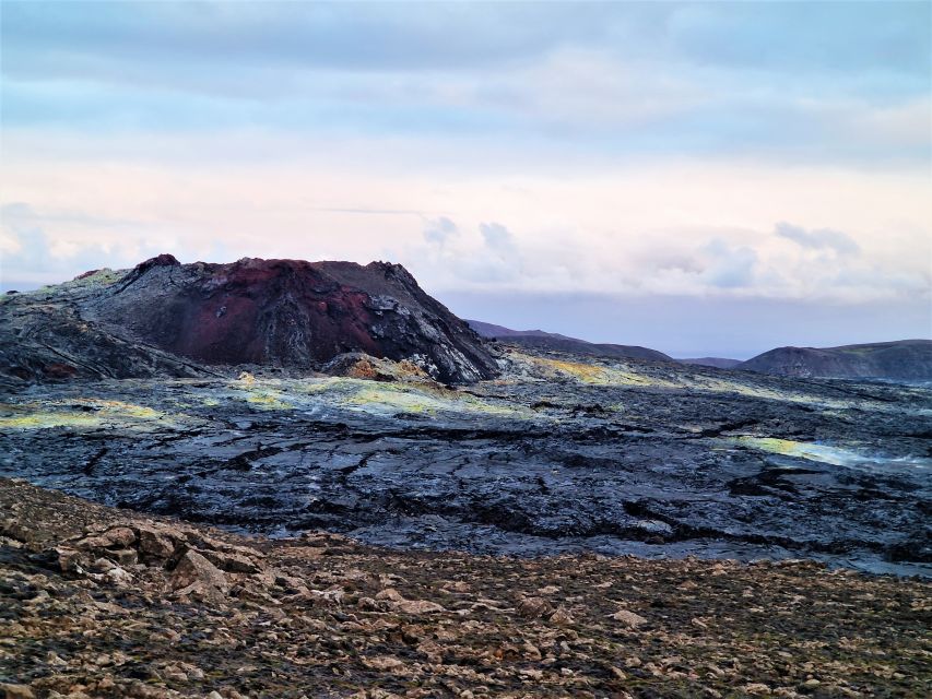 Reykjavík: Volcano Eruption Site and Reykjanes Hiking Tour - Guide quality and safety choices you feel during the day