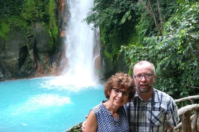 Rio Celeste, Tenorio Hike, Sloths Sanctuary & Meal - Getting from Tamarindo without losing the day