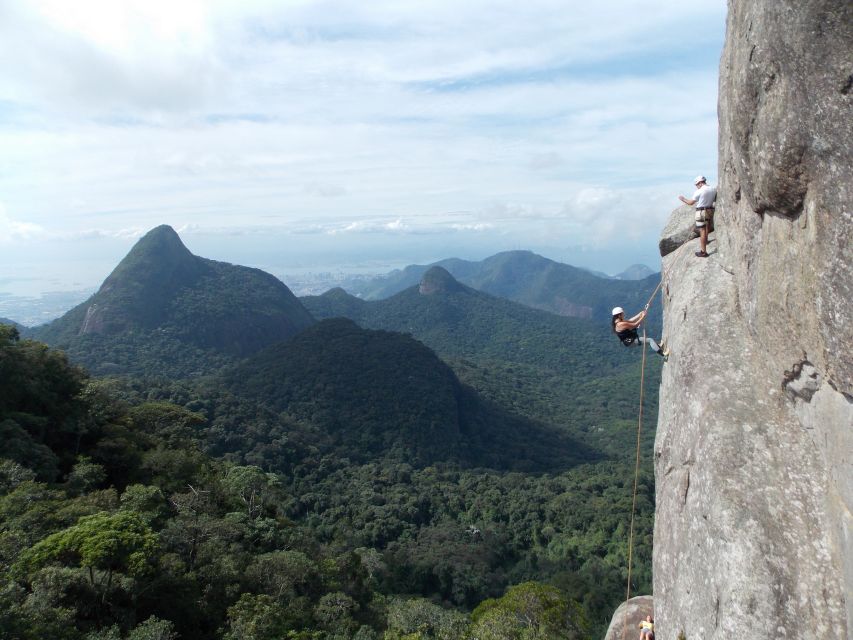 Rio de Janeiro: Hiking and Rappelling at Tijuca Forest - Summit Rappelling at Bico do Papagaio: Controlled, Scenic, and Actually Fun