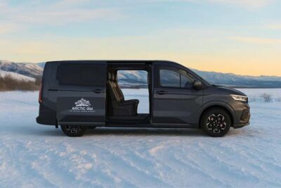Rovaniemi: Korouoma Canyon Frozen Waterfalls Hike & BBQ - The 105 km drive: comfortable vans and fewer stress moments