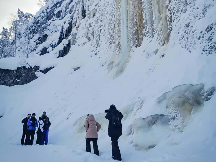 Rovaniemi: Korouoma Canyon Frozen Waterfalls Hike & BBQ - Midway campfire BBQ: why the break is a big deal