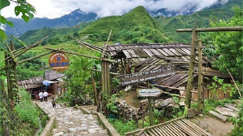 Sa Pa: Half-Day Cat Cat Village Hike to Meet H'mong People - Trekking back up: modest distance, real effort, smart footwear
