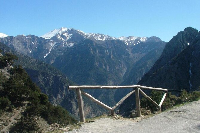 Samaria Gorge Hiking from Chania with Professional Hiking Guide - Entering Samaria Gorge: the famous steps and the Iron Gates moment