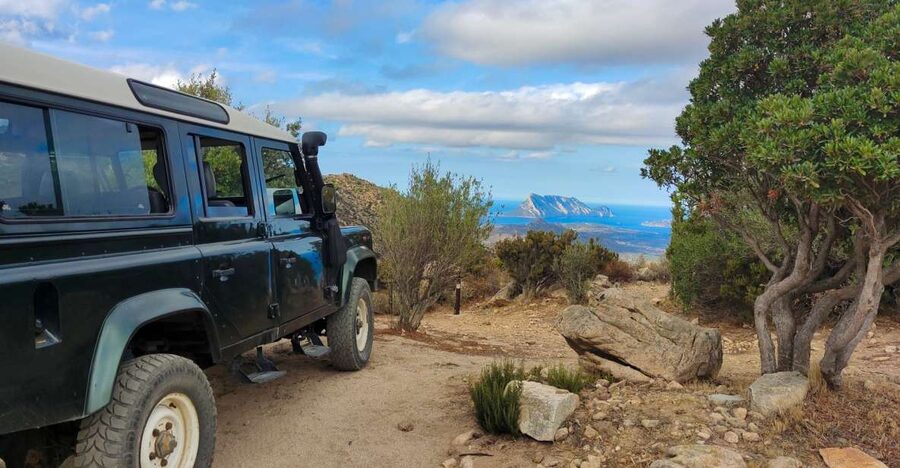 San Teodoro: Rio Pitrisconi Jeep and Hiking Tour - Rio Pitrisconi natural pools: why the waterfalls feel special