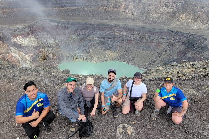 Santa Ana Volcano Hike with a Sulphur Lake and Coatepeque Lake - The Santa Ana hike: forests, crater, and the sulfur lake payoff