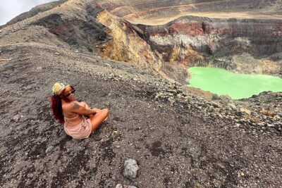Santa Ana Volcano Tour: Beat the Crowds on an Early Morning Hike! - Guides who actually manage the climb (not just point the way)