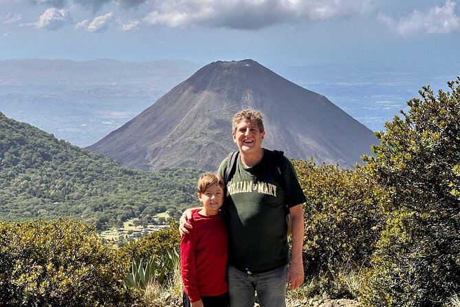 Santa Ana Volcano Tour: Beat the Crowds on an Early Morning Hike! - Shoes, water, and the “descent surprise”
