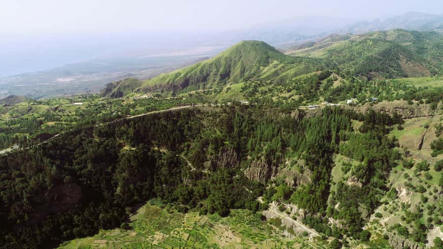 Santo Antão: Hiking Cova Volcano Crater to Ribeira Paúl - Who this hike suits best (and who should skip it)