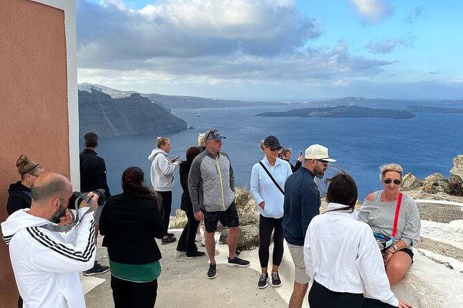 Santorini's Famous Fira to Oia Hike: A Private tour Adventure - Why the Fira-to-Oia trail is still Santorini’s best walking route