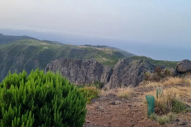 Scenic Hiking and Rum Tasting Experience - Pico do Arieiro: the island’s big-view payoff, right out of the gate