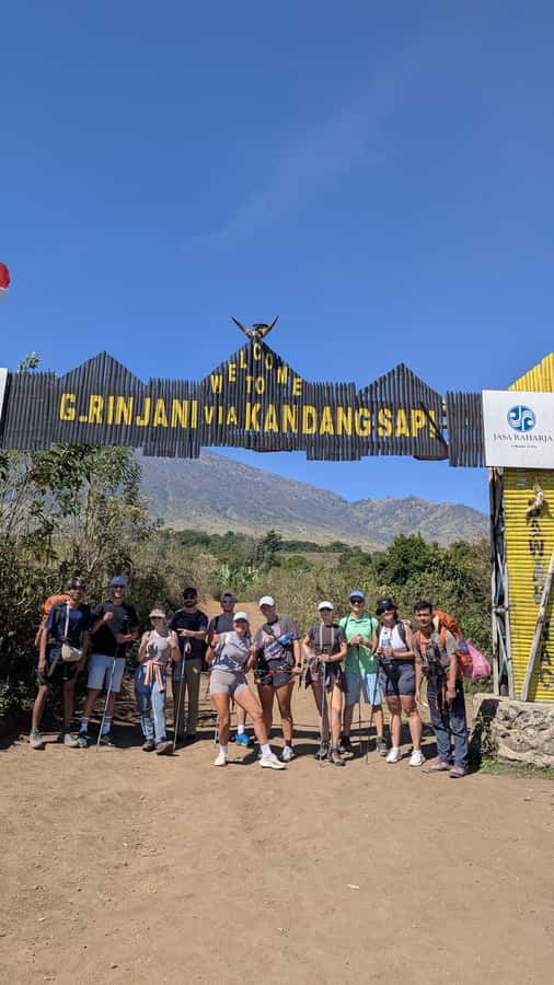Sembalun/Senaru: Mt. Rinjani Summit 2-Day Trekking Tour - Pickup options in Senaru or Sembalun: matching the start to your comfort