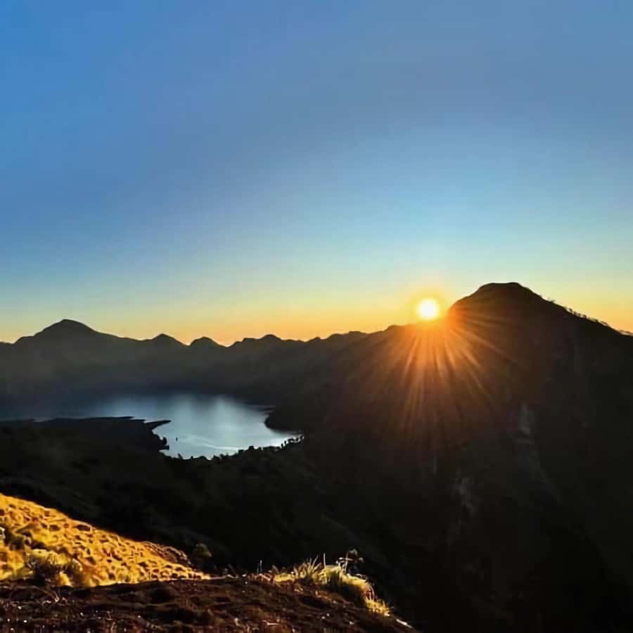 Sembalun/Senaru: Mt. Rinjani Summit 2-Day Trekking Tour - What to bring so you don’t suffer more than necessary