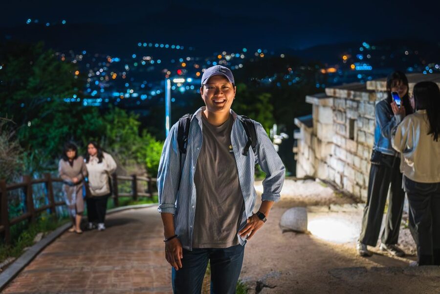 Seoul: Guided City Wall Sunset Hike with Korean Dinner - Who should book this, and who should think twice