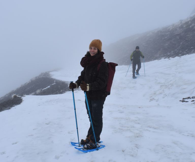 Sierra Nevada: Snowshoe Hiking Tour - Easy-and-safe doesn’t mean “no effort”: how the walk feels in snowshoes