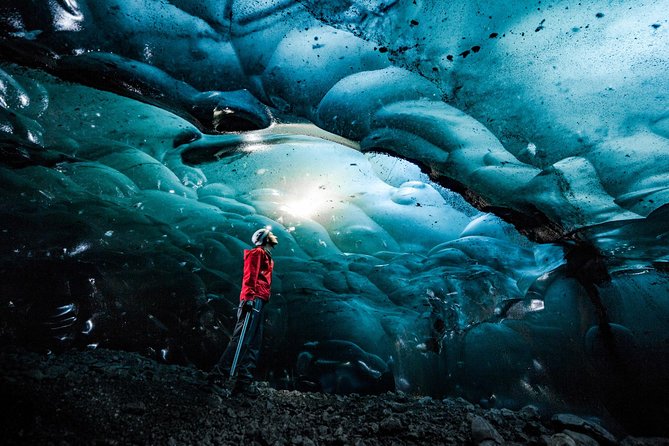 Skaftafell: Blue Ice Cave & Glacier Hike on Vatnajökull - The Guide’s Glacier Stories: Moulins, Change, and Standing in History