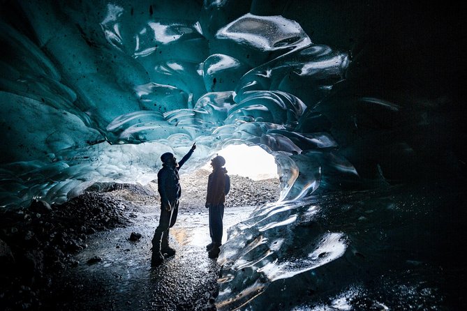 Skaftafell: Blue Ice Cave & Glacier Hike on Vatnajökull - Walking on Falljökull: Easy Glacier Hiking With Real Stakes