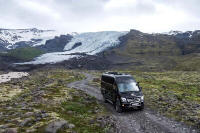 Skaftafell: Half-Day Vatnajökull National Park Glacier Hike - Meeting in Freysnes and the drive that sets expectations