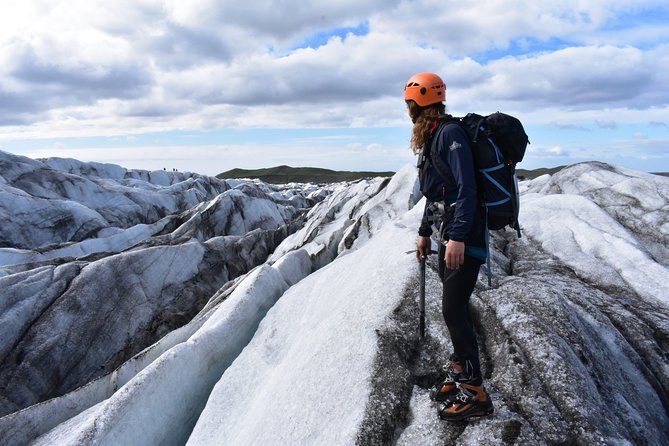 Skaftafell Ice Caving & Glacier Hike - What the Guide Teaches You on the Ice