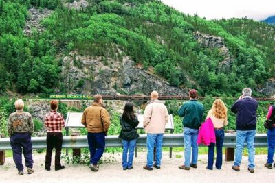 Skagway Shore Excursion: White Pass Summit and Skagway City Tour - Skagway city overview: getting your bearings in minutes