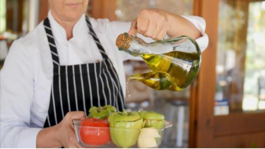 Skiathos: Dog Shelter Visit, Hike & Cooking Class with Lunch - What You’ll Learn About Greek Cooking With Maria