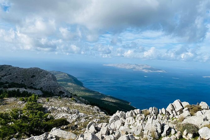 Small Group Hiking on Mount Akramitis in Rhodes - Who this Mount Akramitis hike is best for
