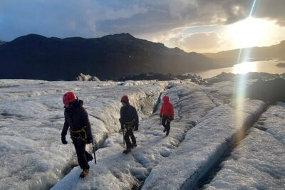 Small-Group Ice Climbing and Glacier Hiking in Solheimajokull - Small-group size at most 6 people: why the day feels personal