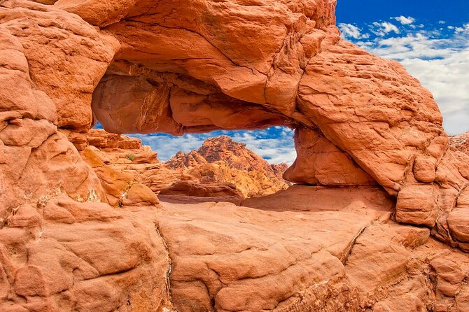 Small Group: Valley of Fire Half Day Tour from Las Vegas - Atlatl Rock Petroglyphs: When the Red Sandstone Has a Past