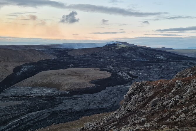 Small Group Volcano Hike with a Professional Geologist - Guides make or break it: Giuseppe, France, and the geologist energy
