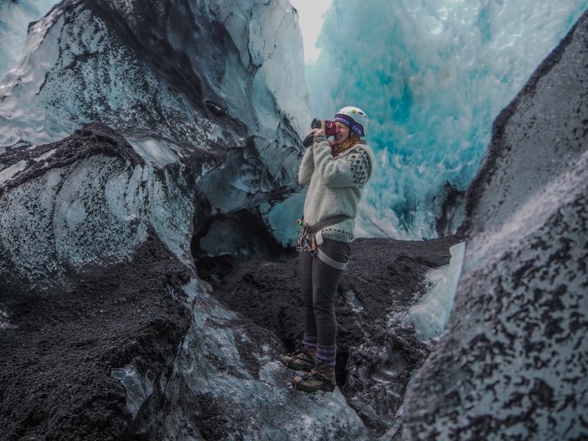 Sólheimajökull Ice Climb and Glacier Hike - What’s included (and what you’re still responsible for)