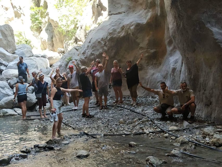 South Crete: Sarakinas Gorge Hike, Swim & Jeep Safari - Jeep safari logistics: how to get the best seat