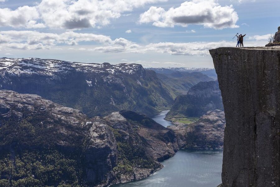 Stavanger: Preikestolen Classic Hike and Side Trail - The Hike Up: Timing, Pace, and What the Climb Really Feels Like