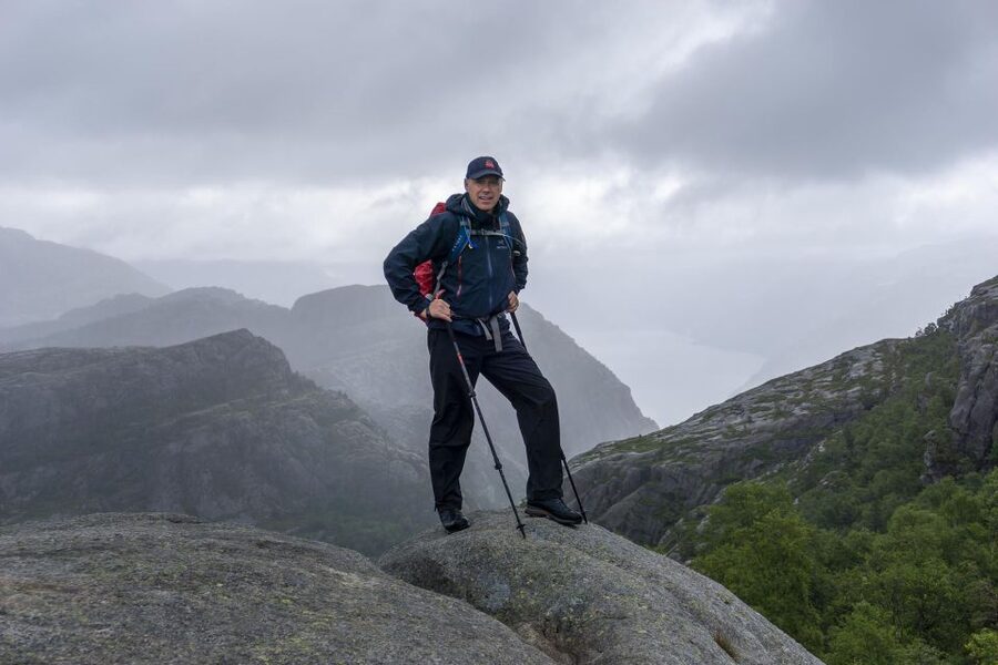 Stavanger: Preikestolen Classic Hike and Side Trail - Guide Power: Small Group Attention, Local Nature Talk, and Even Dogs