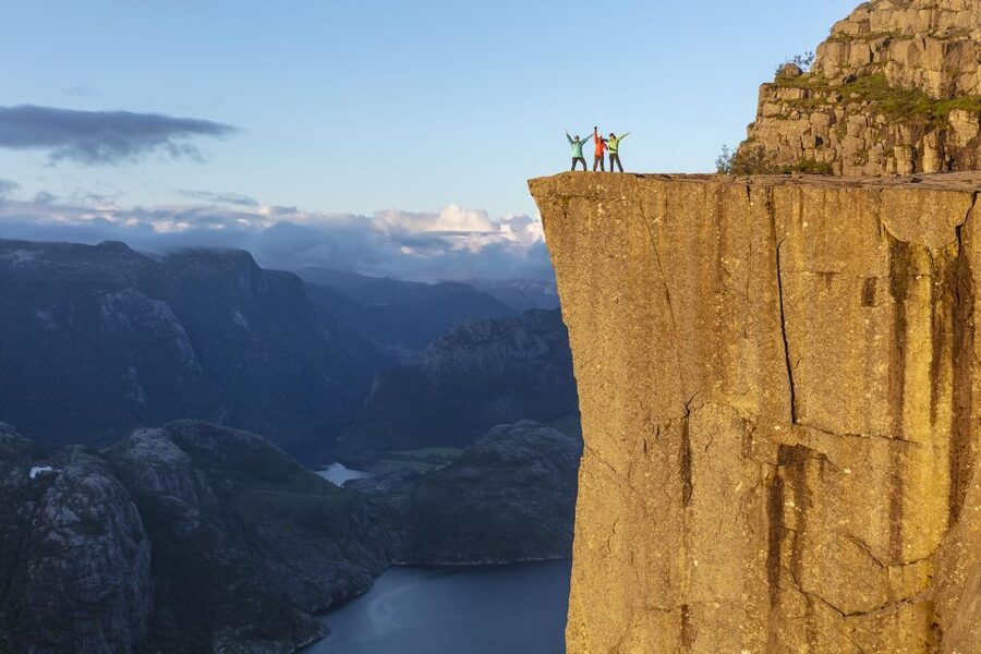 Stavanger: Preikestolen Sunrise Hike with Breakfast Buffet - Fitness and suitability: who this hike fits best