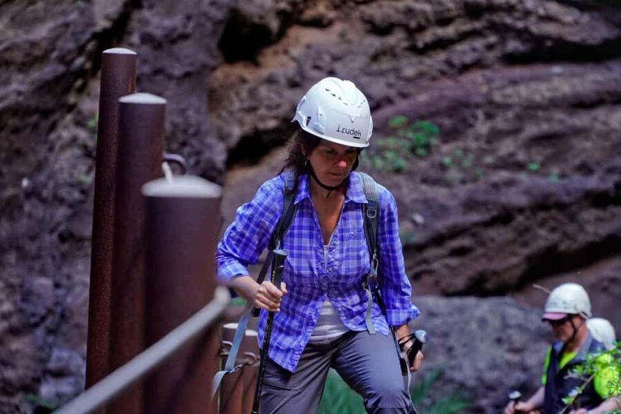 Tenerife Barranco de Masca: Guided hike + boat ride + transport - Practical checklist: make the day feel lighter