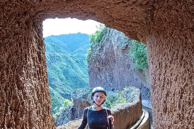 Tenerife: Hiking Tour in Anaga Mountains and Enchanted Forest - The drive to the trail: past cave living on the cliffs