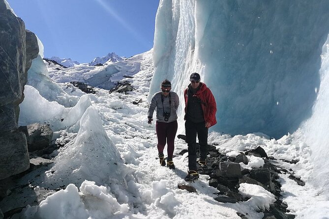 The Adventurer: Tasman Glacier Heli-hike - The return helicopter flight: Mount Cook and Aoraki views from the sky