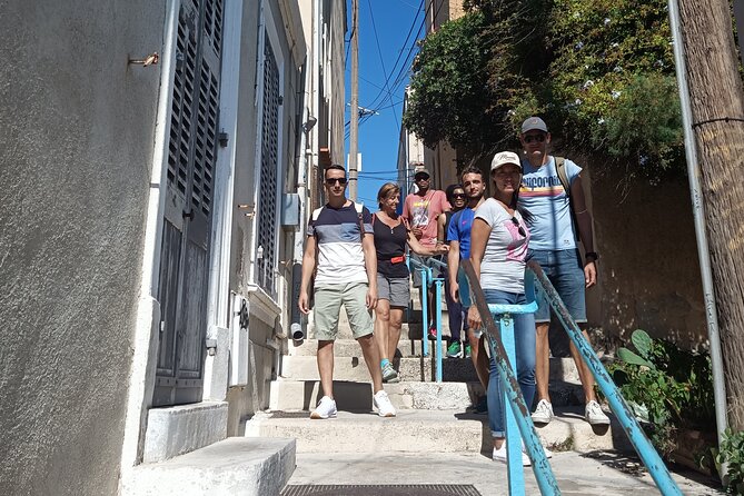 The Urban Hike of Marseille - The Steep Return via Boulevard André Aune: The Work Pays Off