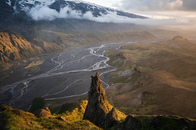 Thorsmork by Super Jeep with Optional Hike - The 1-day rhythm: from Brú Base Camp to Thórsmörk and back